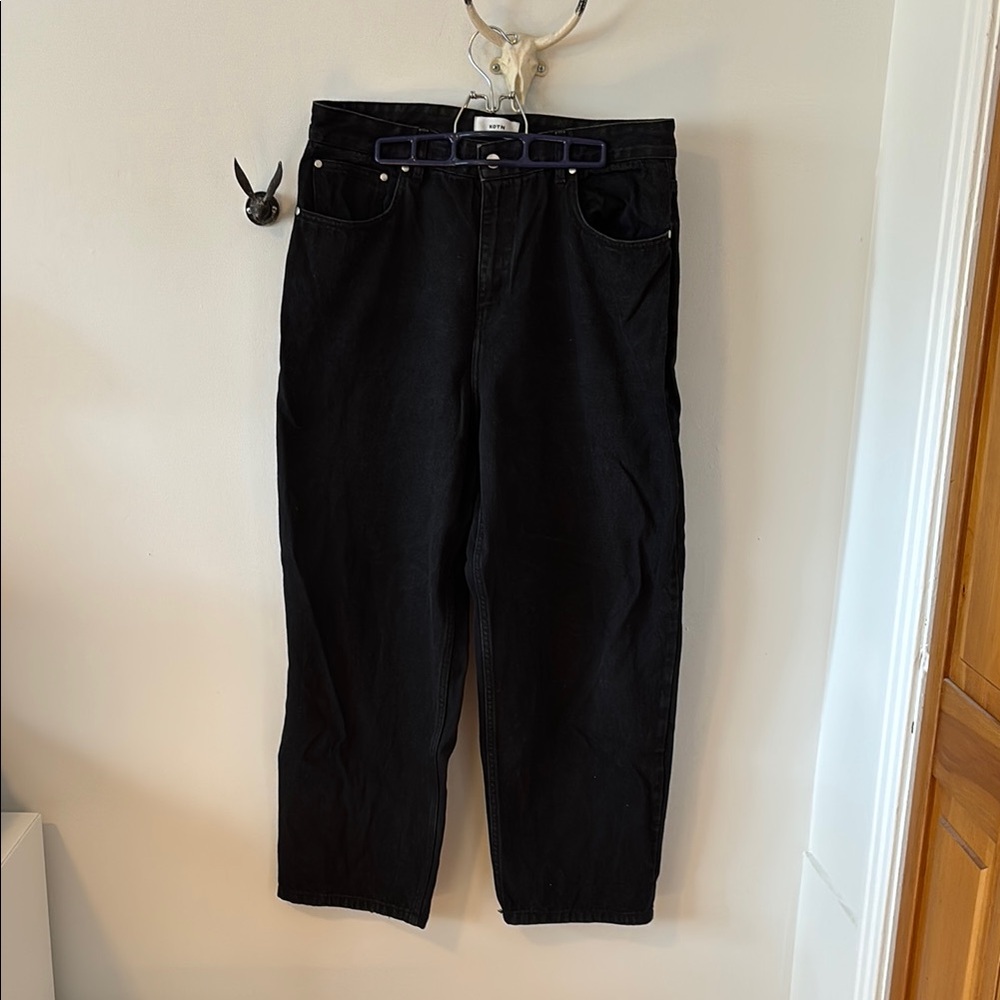 KOTN legendary Antifit black denim